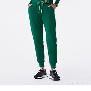 Figs Scrubs Hunter Green Set